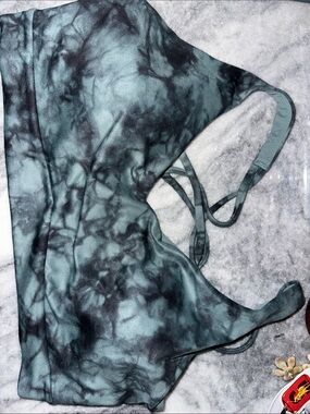 Athleta Teal and Black Tie-Dye Sports Bralette